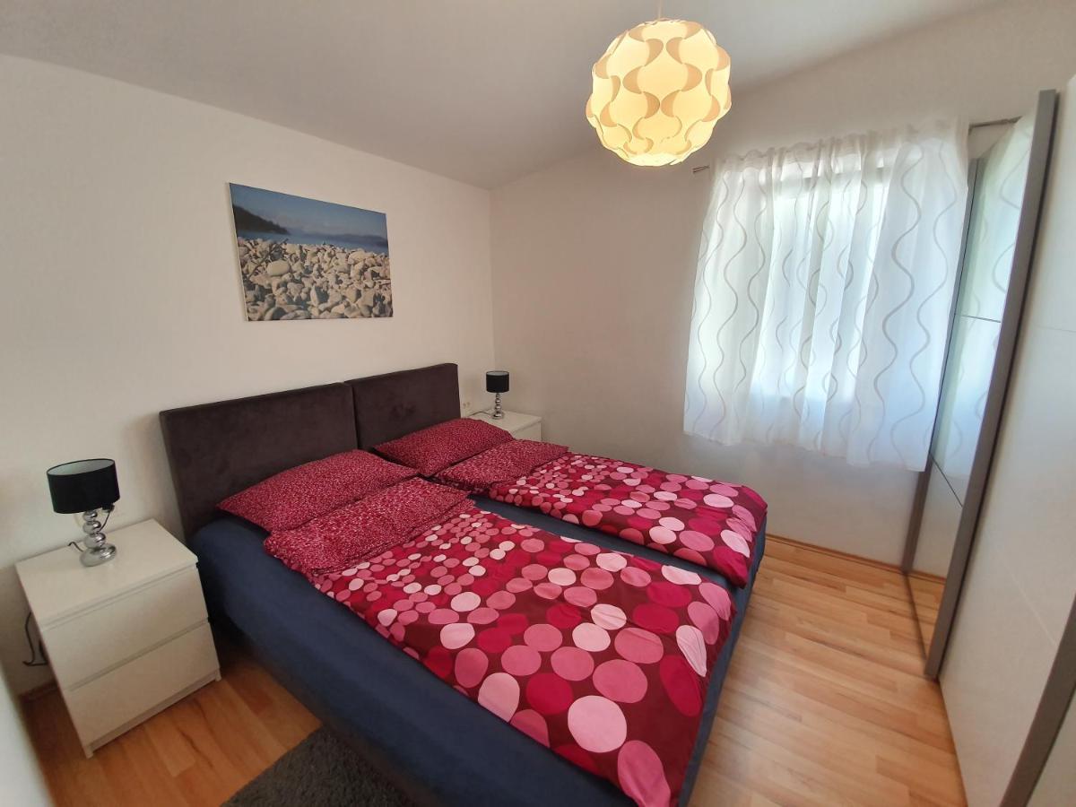 Comfortable Family Apt Iris 20M From Beach In Mandre Exterior foto